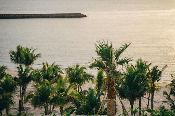 What Unique Experiences Can You Discover by Traveling Off the Beaten Path in the UK?